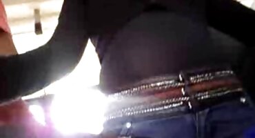 sex cumshot Silva jav mới C Silva không chỉ hút một người lạ, mà còn ôm anh ta.