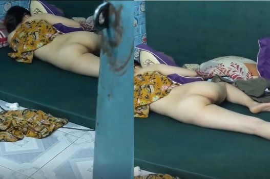 sex nhật bản tiếng việt Em nội trợ bị anh trai cạnh nhà cưỡng ép liếm lồn