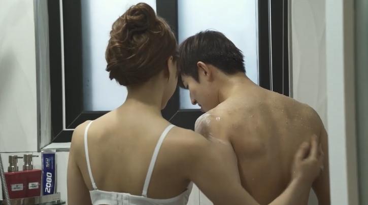 truyện sex thú Chơi tập thể bạn gái xinh thích địt lỗ đít
